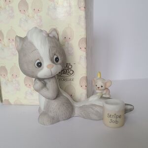 Vintage 80s Precious Moments Skunk Animal Collectible Porcelain Figurine